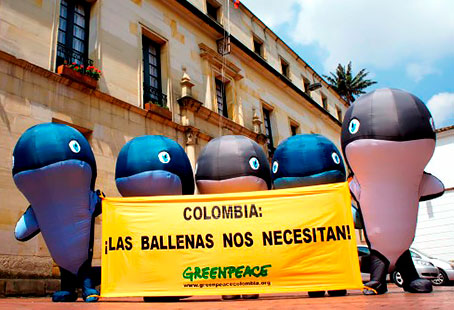 Disfraces inflables, ballenas Greenpeace, altura 220cm