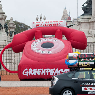 Teléfono Inflable Greenpeace 5 mt